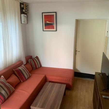 Cheerfull 2-Bedroom With Patio. Close To All Ameneties. Zagrzeb Zewnętrze zdjęcie